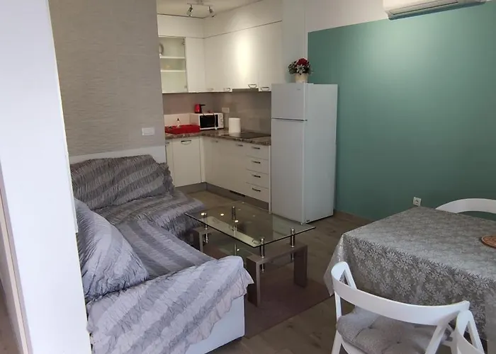 Sara Apartmán *