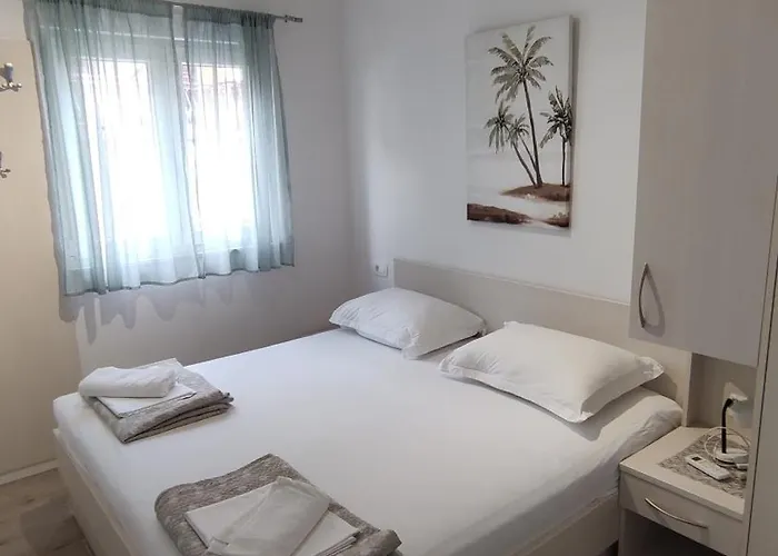 Sara Apartmán Makarská